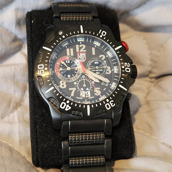 LUMINOX DIVE CHRONOGRAPH 8360 SERIES MEN'S WATCH - Picture 1 of 1